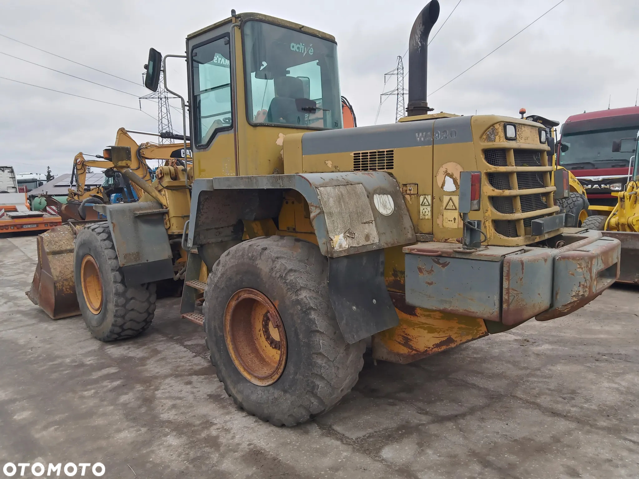 Komatsu WA 320-H3 z Niemiec - 2