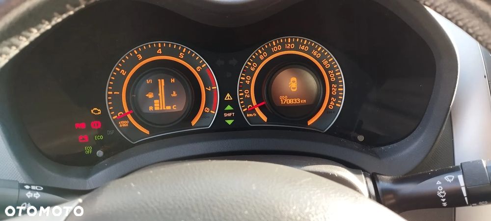 Toyota Auris 1.33 VVT-i Terra - 10