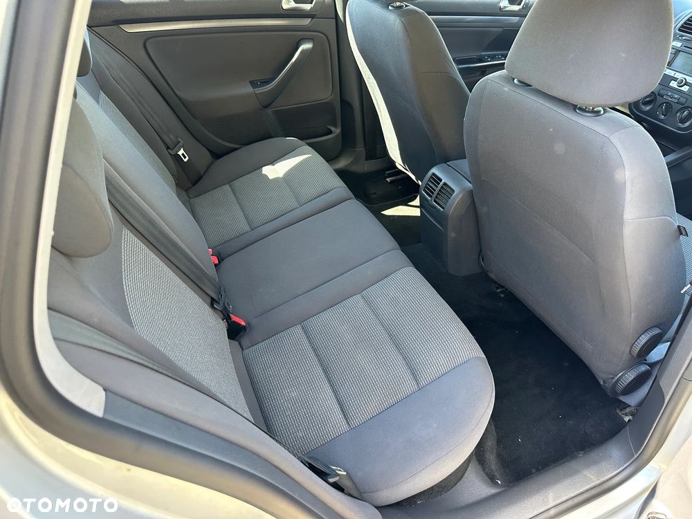 Volkswagen Golf 1.9 TDI United - 22