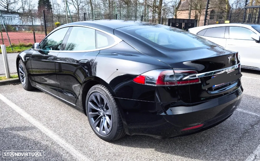 Tesla Model S Performance - 3