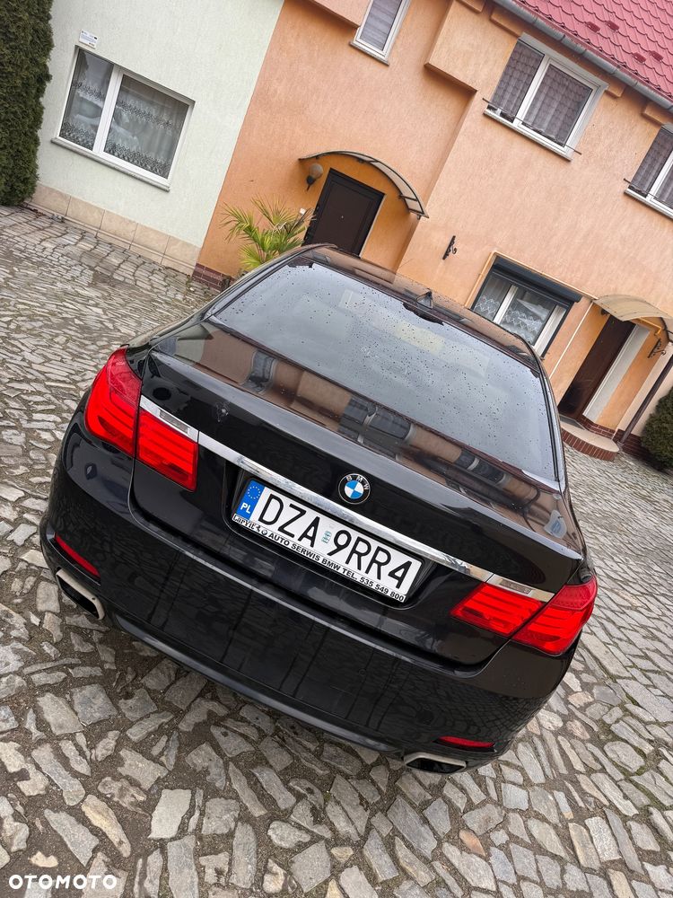 BMW Seria 7 740d xDrive - 4
