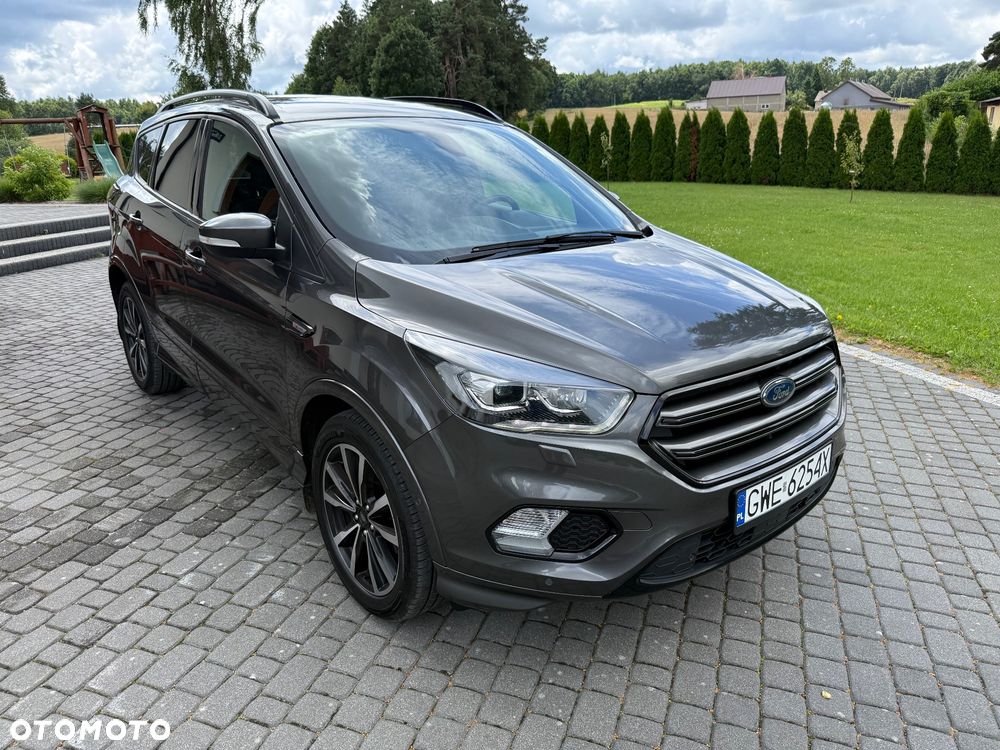Ford Kuga - 2