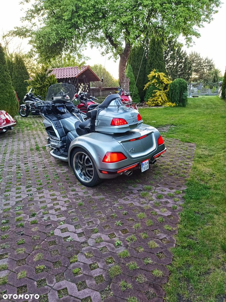 Honda GL - 8