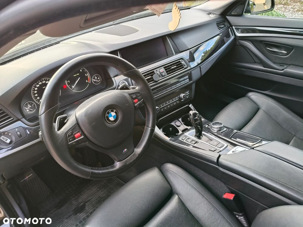 BMW Seria 5 520d xDrive Luxury Line - 13
