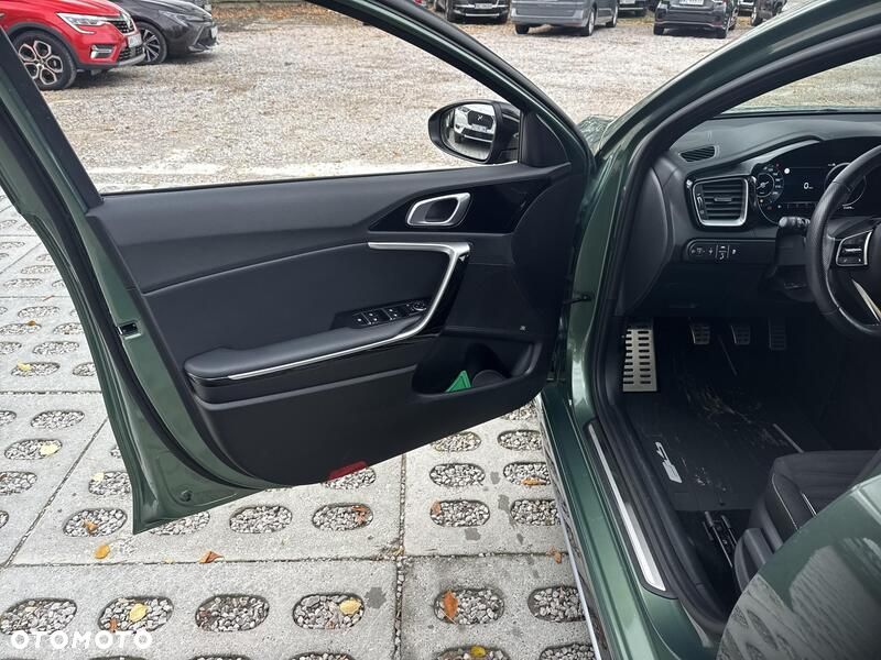 Kia Ceed 1.5 T-GDI GT-Line - 16