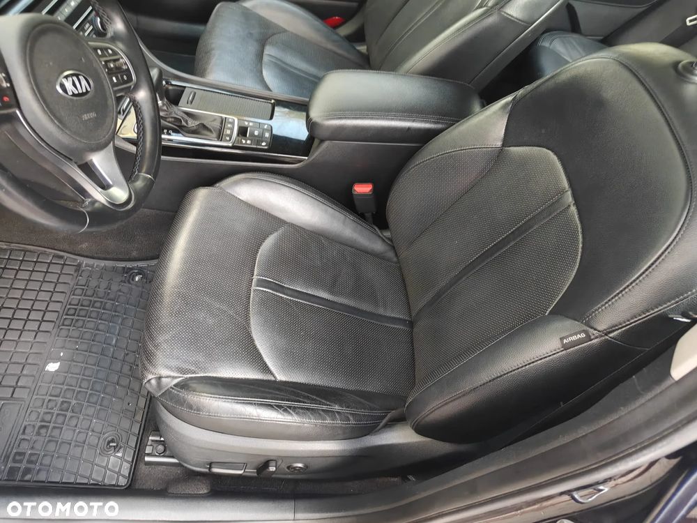 Kia Optima 1.7 CRDI XL DCT - 9