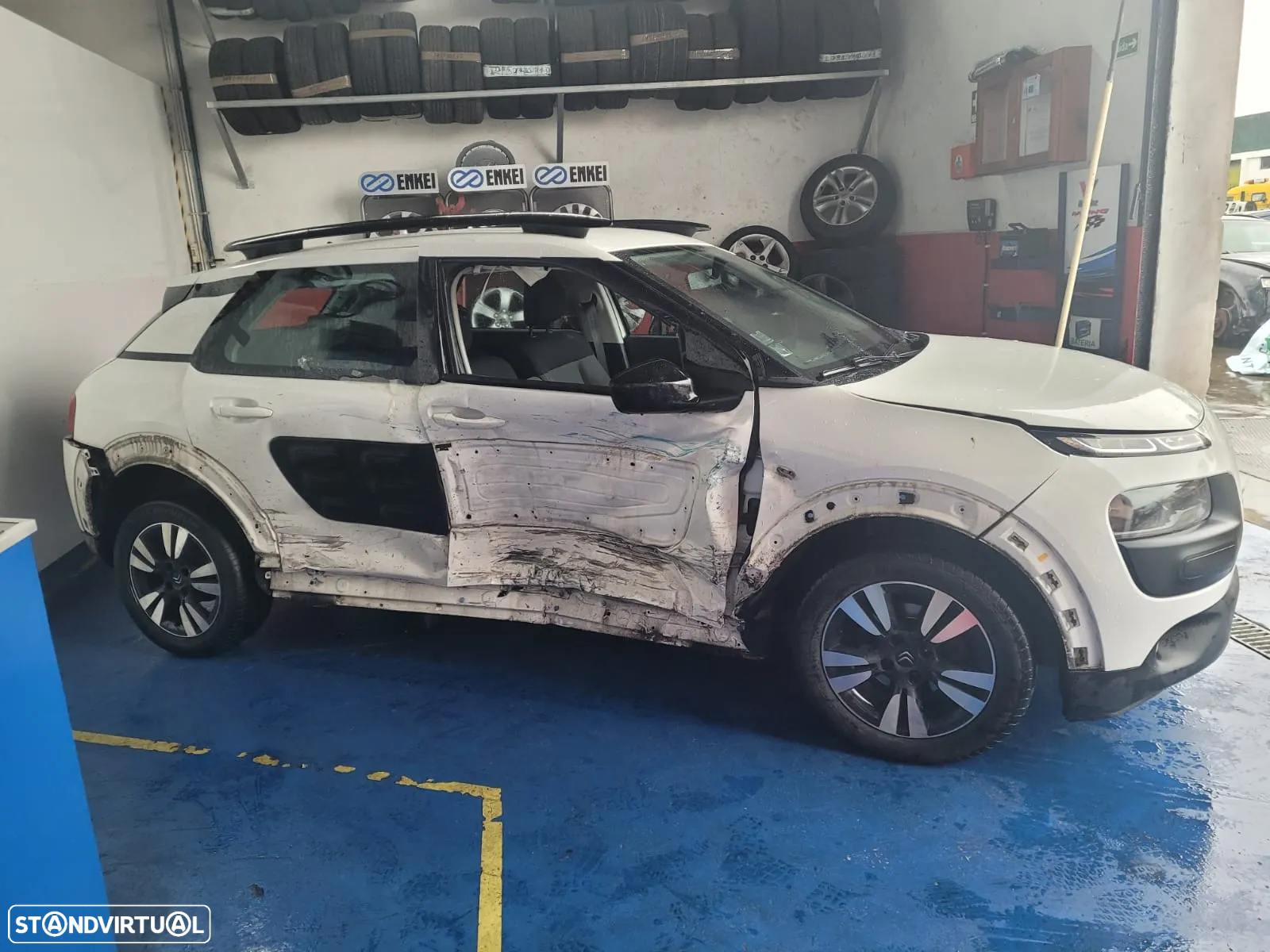 Citroen C4 Cactus 1.6 HDI de 2014 ás peças - 2