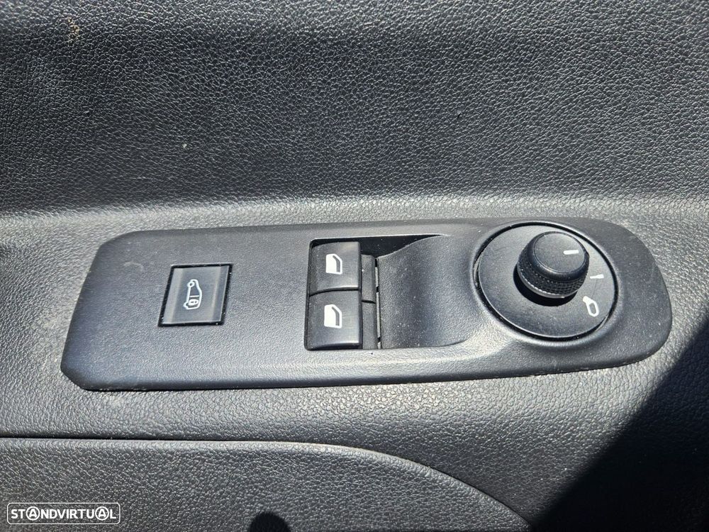 Citroën Berlingo 1.6 BlueHDi L1 Club 3L - 30