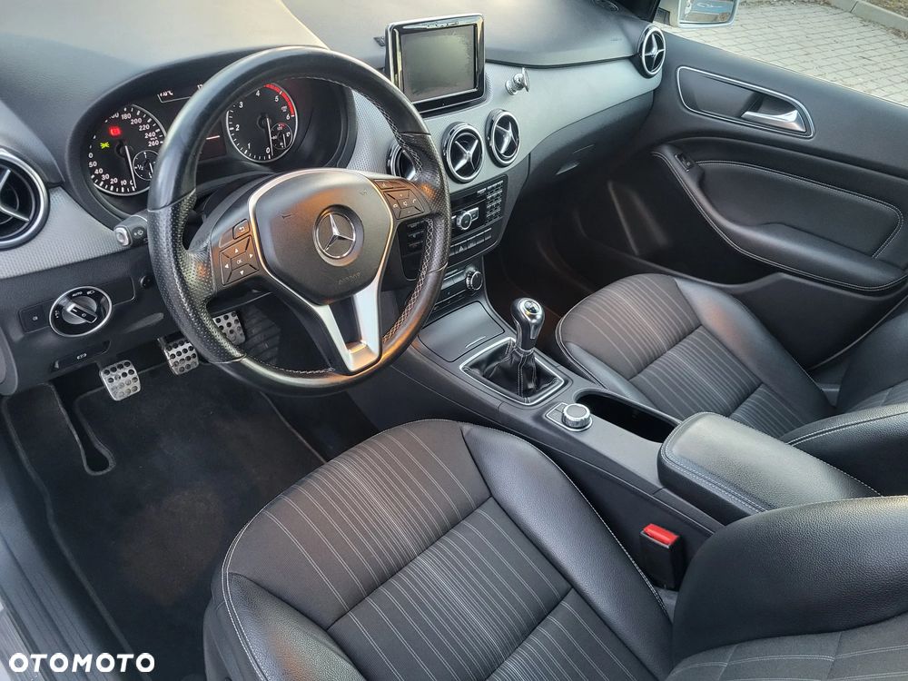 Mercedes-Benz Klasa B 180 CDI (BlueEFFICIENCY) - 10