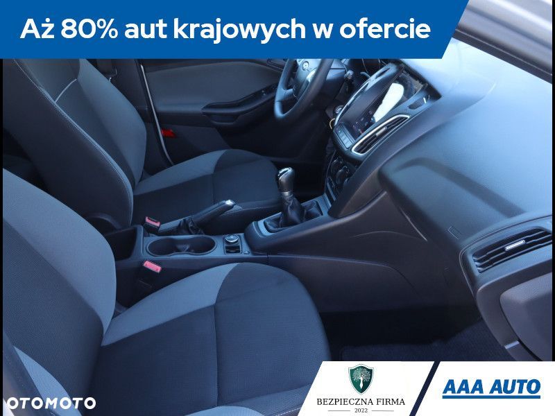 Ford Focus - 11