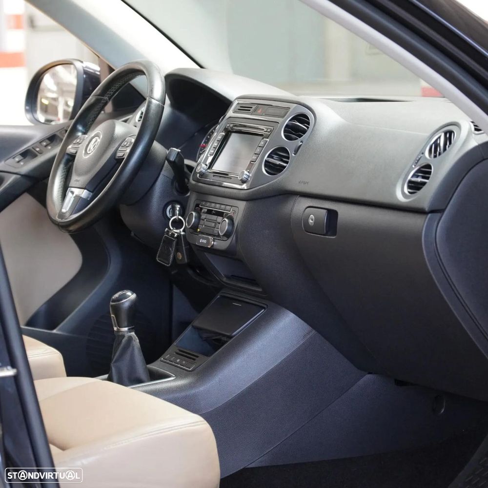 VW Tiguan 2.0 TDi Trend BlueMotion - 13