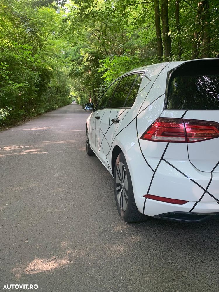 VOLKSWAGEN Golf 2018 — imagine 3