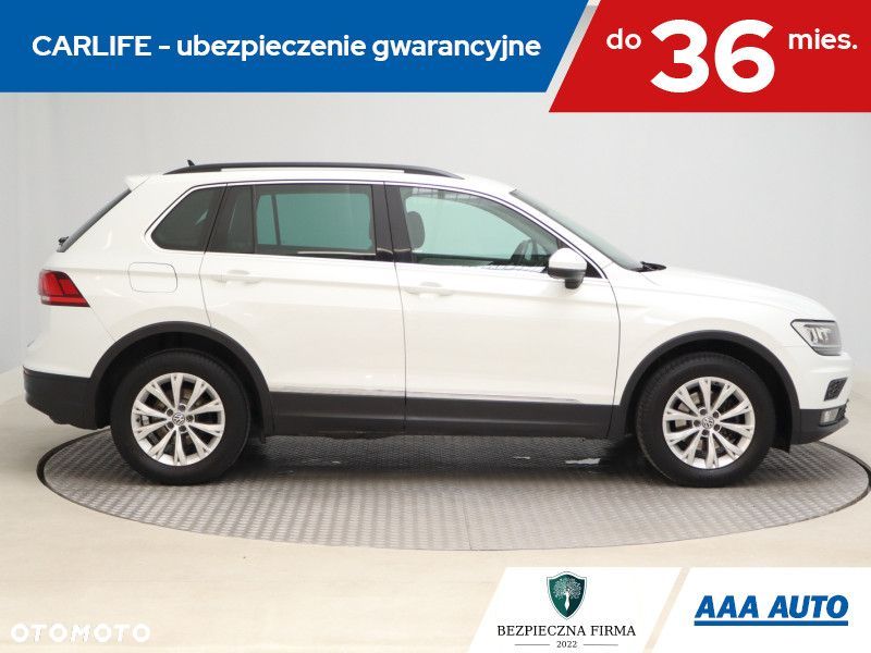 Volkswagen Tiguan - 8