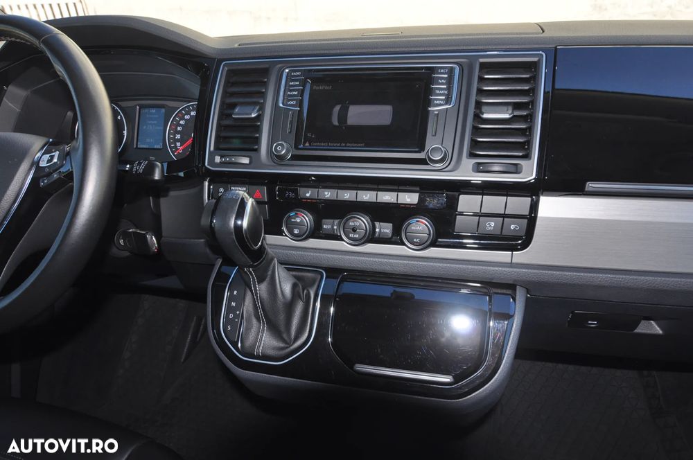 Volkswagen Multivan - 16