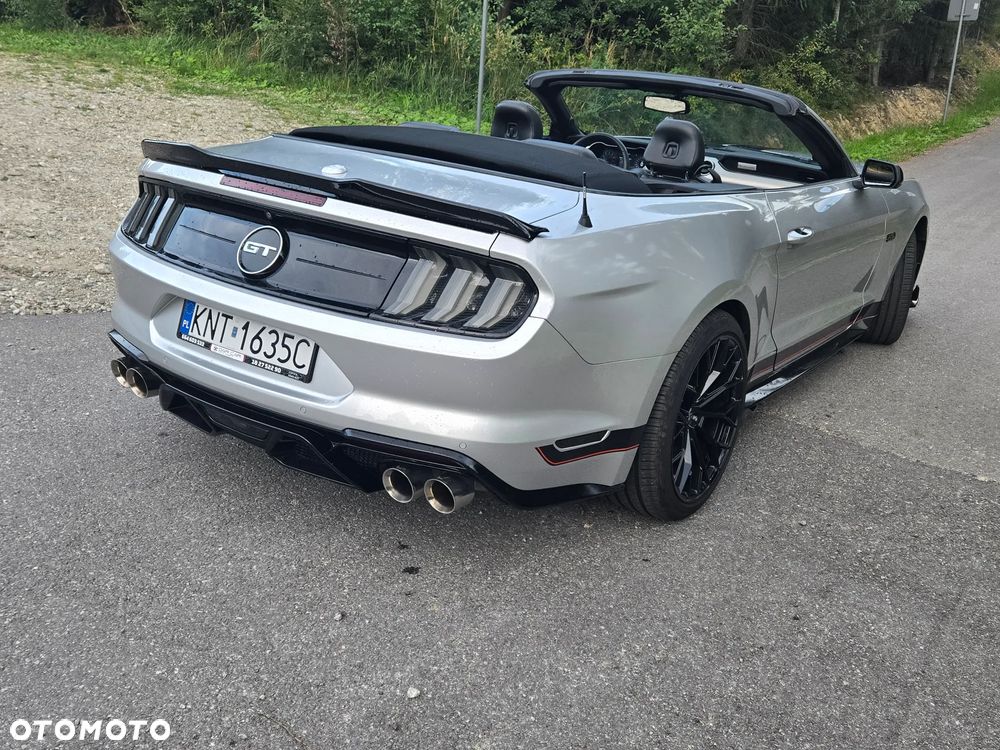 Ford Mustang - 18