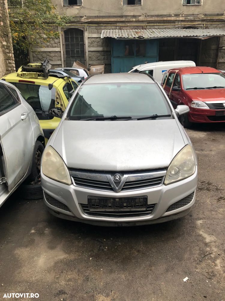 Dezmembrez Opel Astra H facelift break 2009 gri argintiu 1,7 - 2
