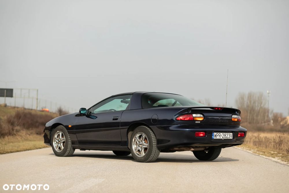 Chevrolet Camaro - 3