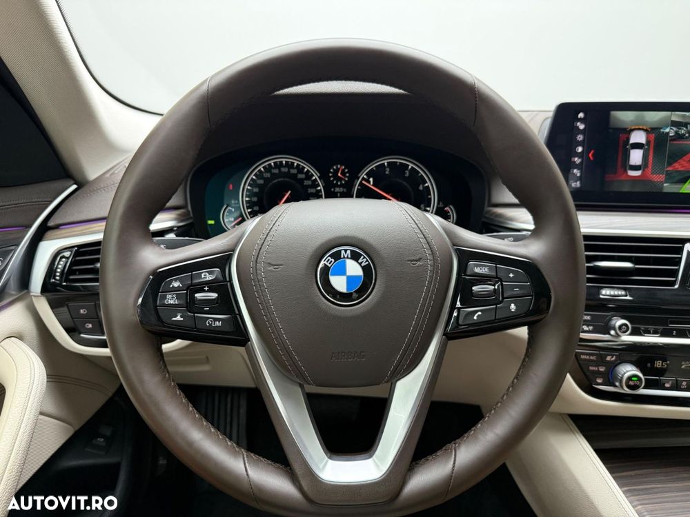 BMW Seria 5 520d AT - 16