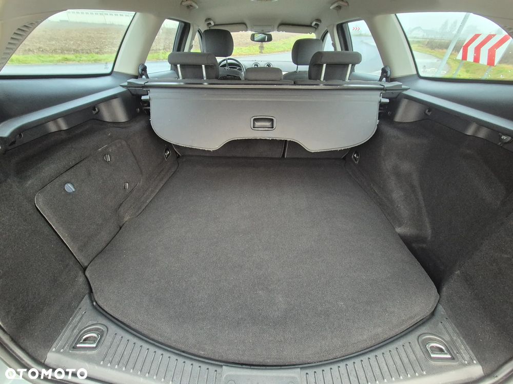 Ford Mondeo 2.0 FF Titanium - 25