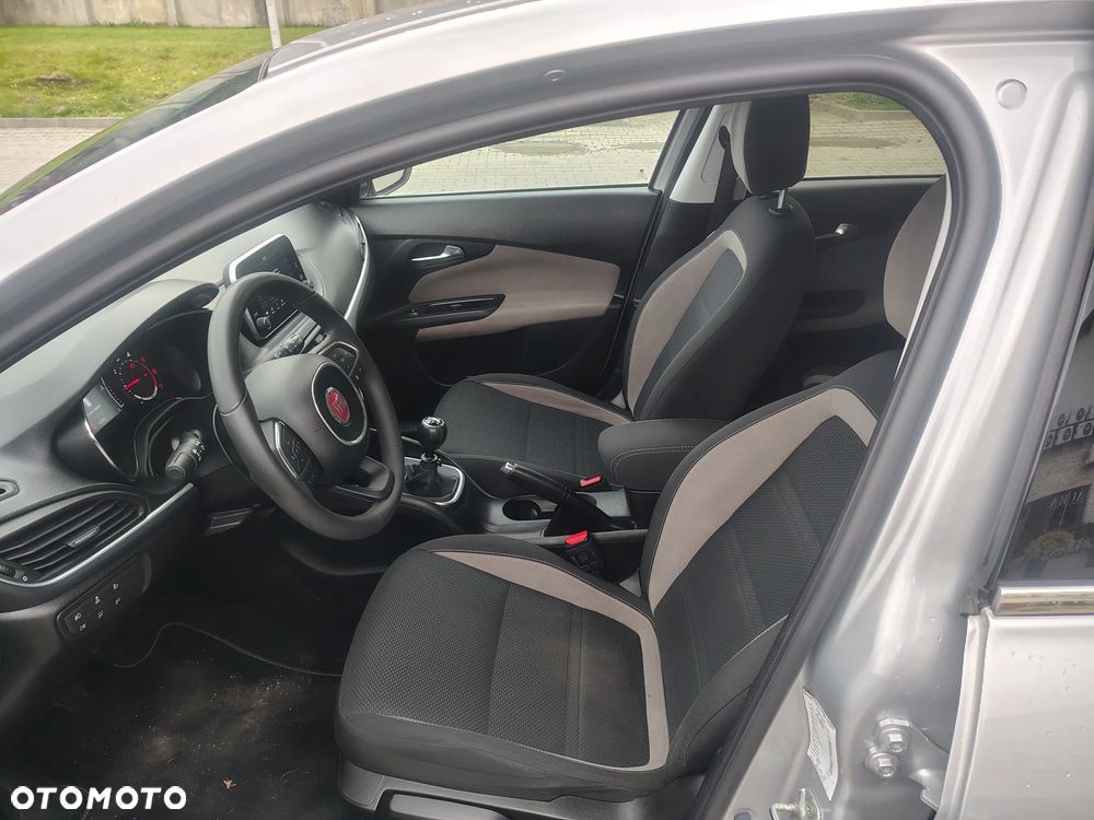 Fiat Tipo - 10