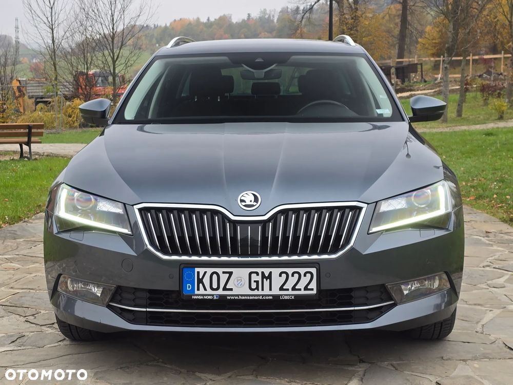 Skoda Superb 2.0 TDI DSG Active - 3