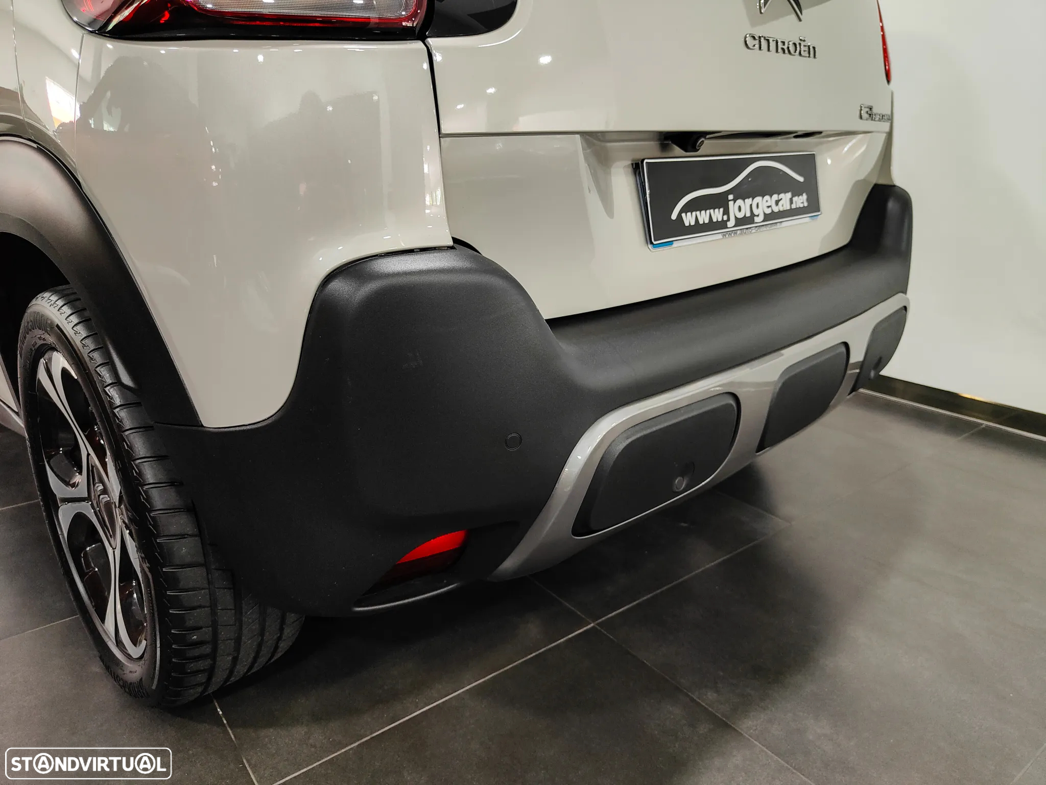 Citroën C3 Aircross 1.2 PureTech Shine EAT6 - 23