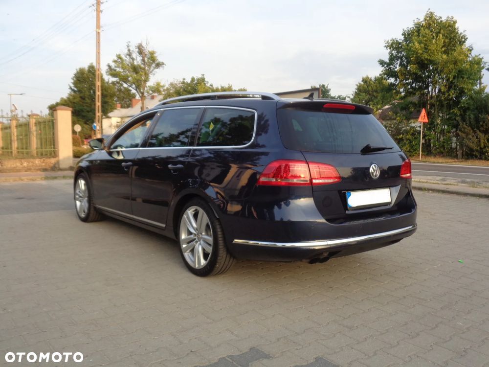 Volkswagen Passat 1.8 TSI Highline - 18