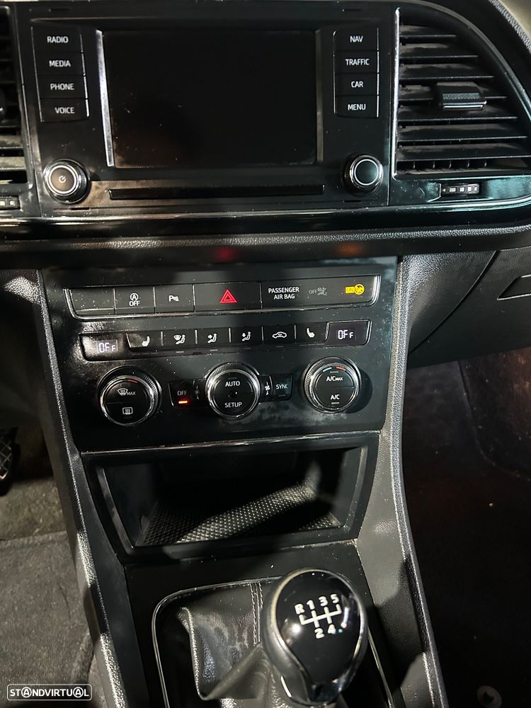 SEAT Leon 1.6 TDI S&S Style - 11