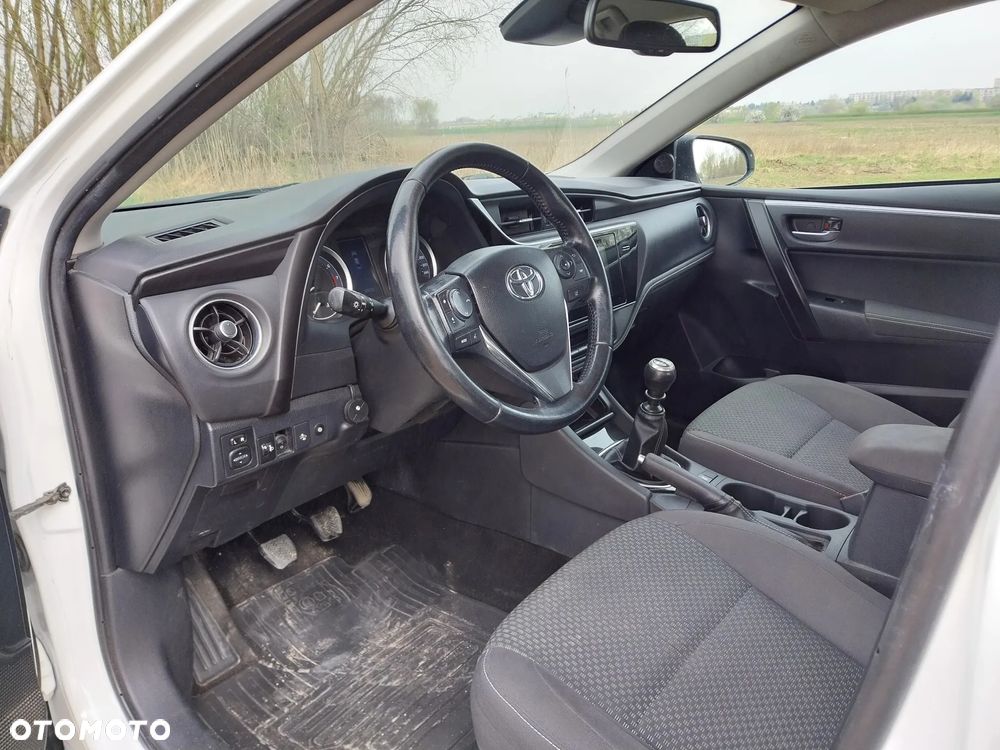 Toyota Corolla 1.6 Comfort - 7