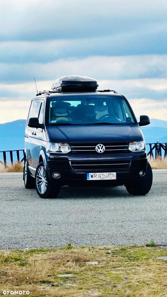 Volkswagen Multivan - 1