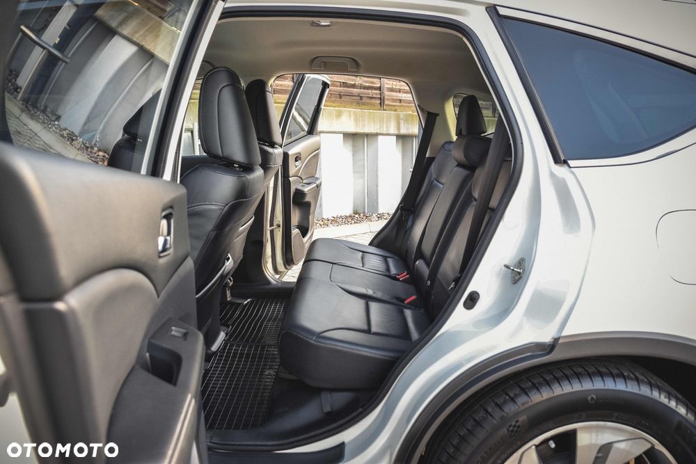 Honda CR-V 2.0 Lifestyle Plus (Honda Connect+) - 31