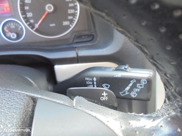 VW Scirocco 2.0 TDI Sport DSG - 11