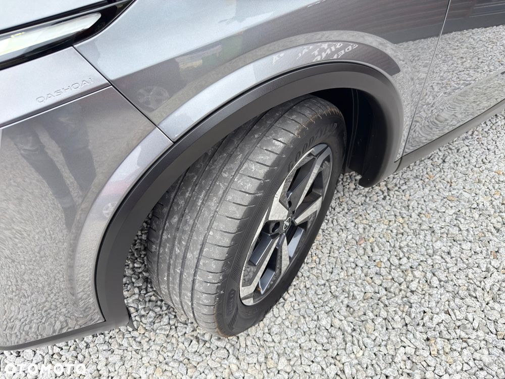 Nissan Qashqai 1.3 DIG-T Tekna - 5