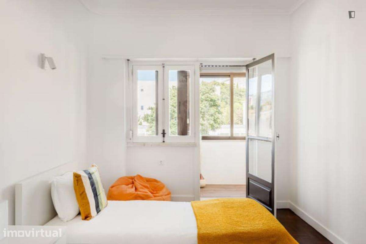 Apartamento com 2 quartos - localizado em Campolide Lisbon - Grande imagem: 3/29