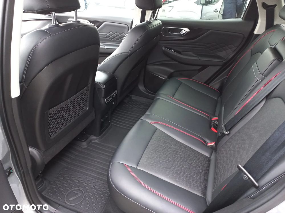 BAIC 7 1.5T Luxury DCT - 11