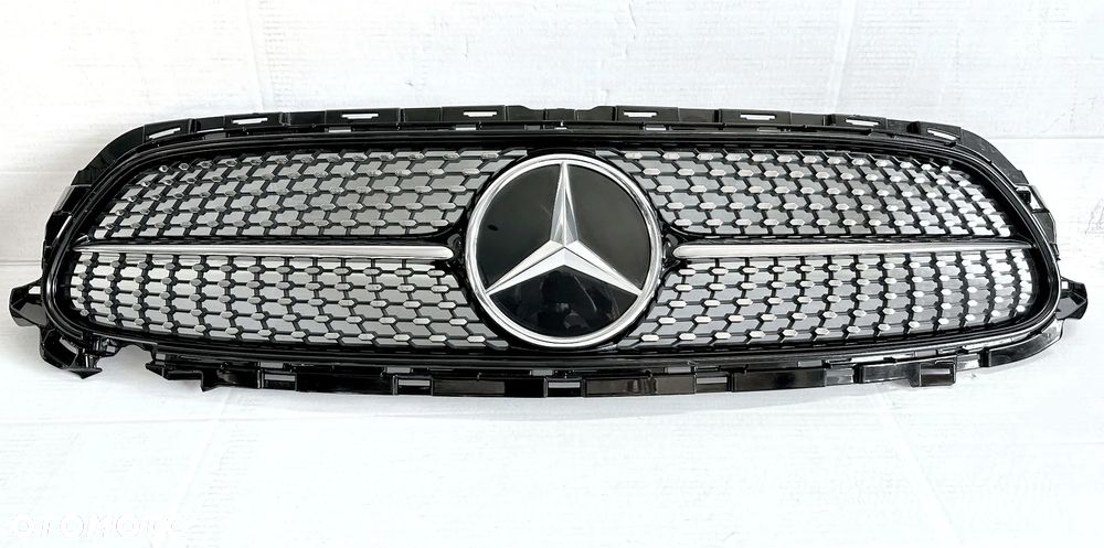 GRILL ATRAPA Mercedes W213 238 E-klasa AMG Lift DIAMOND - 1
