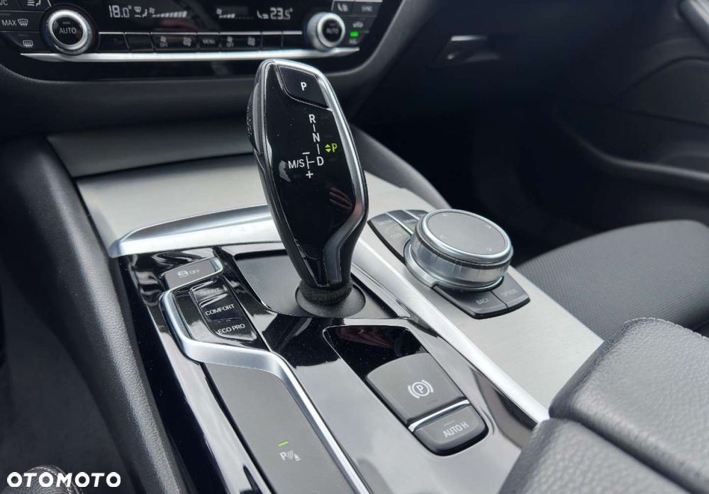 BMW Seria 5 - 16