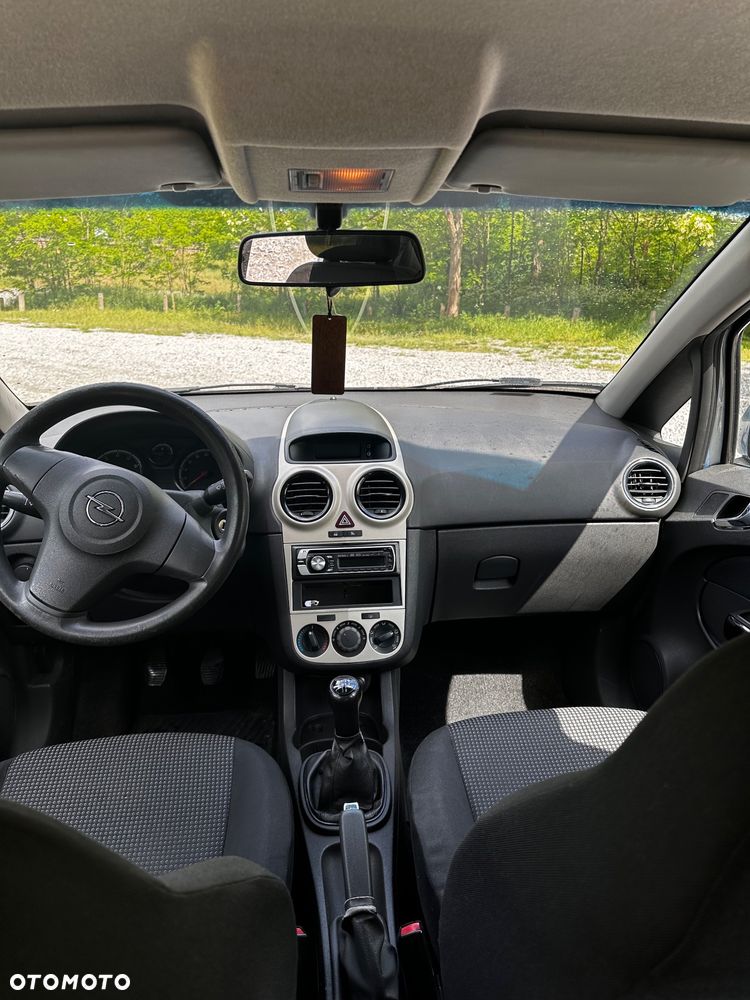 Opel Corsa 1.2 16V Cosmo - 5