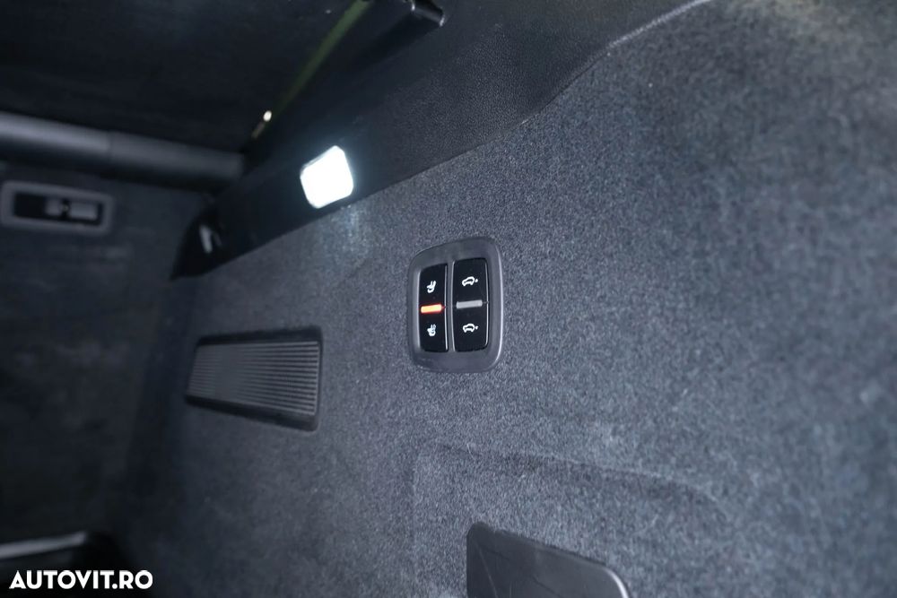 Porsche Cayenne S - 39