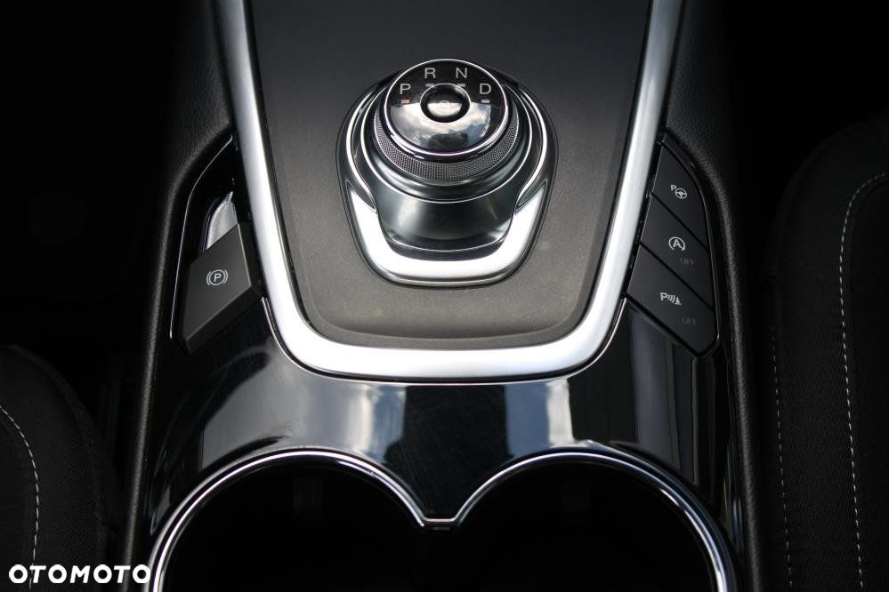 Ford S-Max - 18