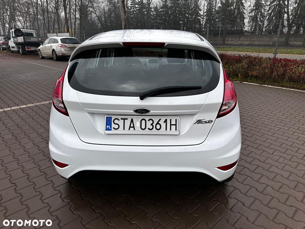 Ford Fiesta 1.25 Celebration - 13