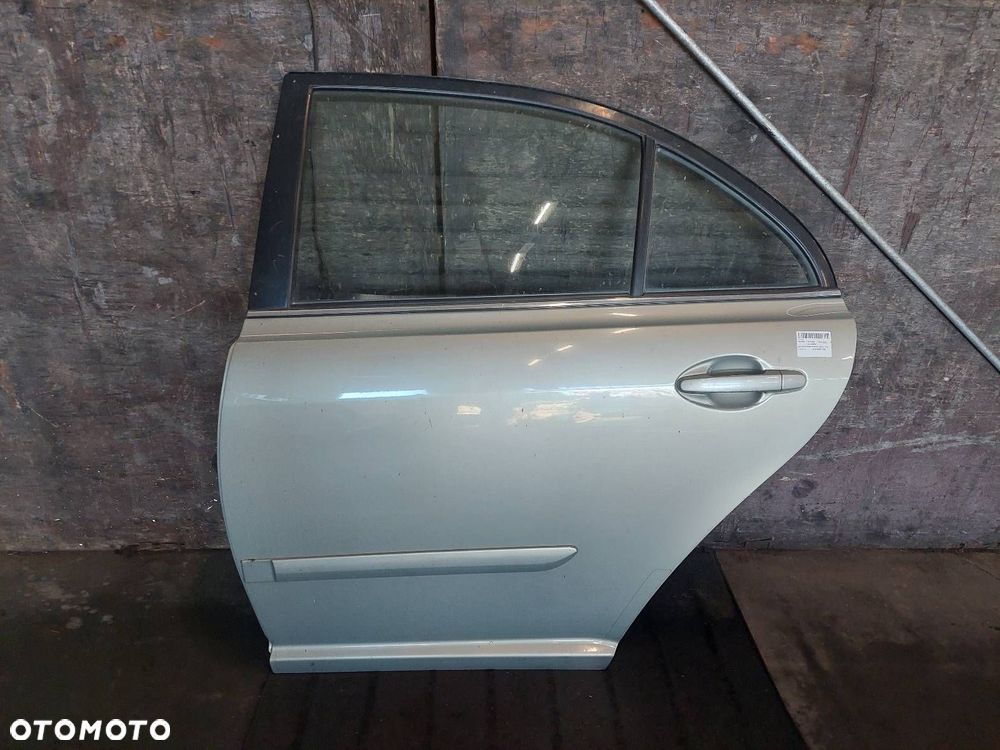 DRZWI KOMPLETNE LEWY TYŁ AVENSIS T25 HB 5D 6T1 - 9