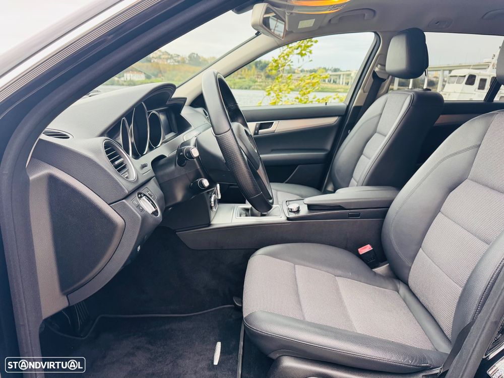 Mercedes-Benz C 220 Station CDI DPF Avantgarde - 38