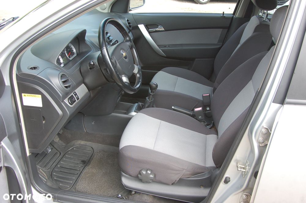 Chevrolet Aveo 1.4 16V LT - 12