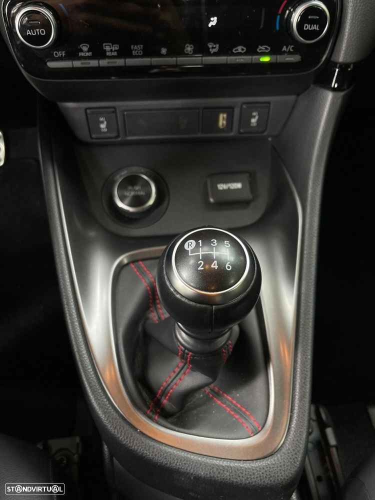 Toyota GR Yaris c/ High-Performance-Pack - 30