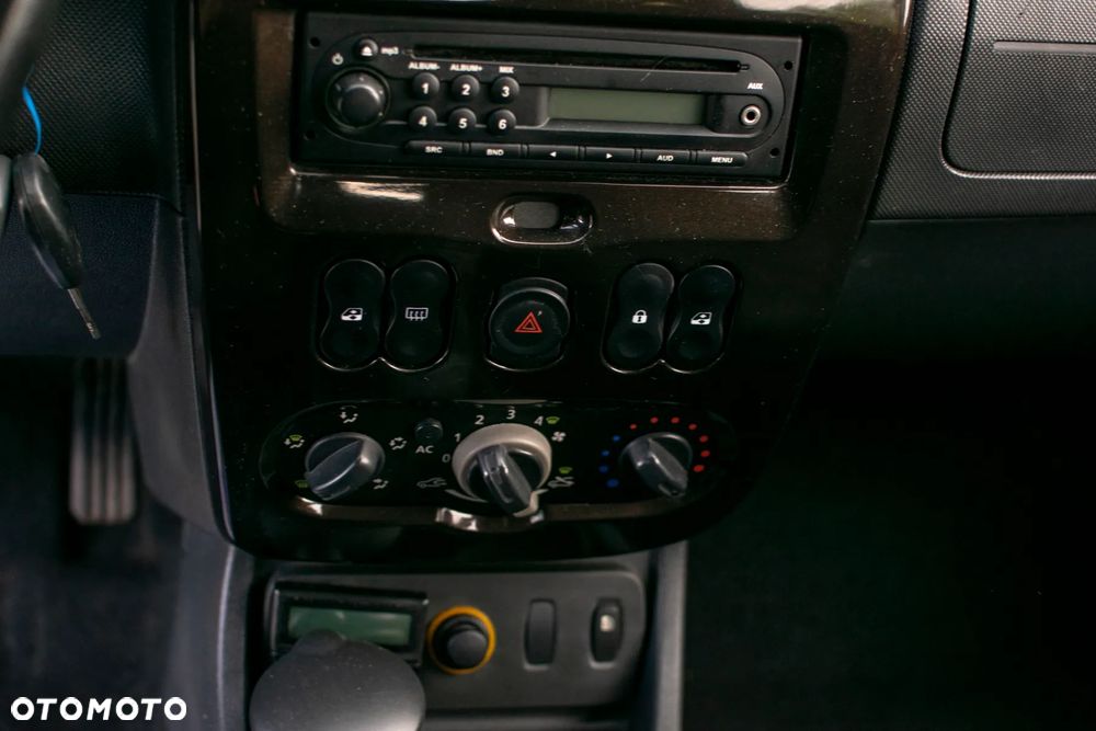 Dacia Duster - 40