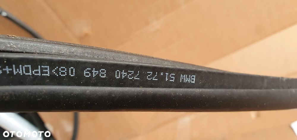 Uszczelka drzwi prawy przód przednia prawa BMW I F20 5D 7240849 - 7