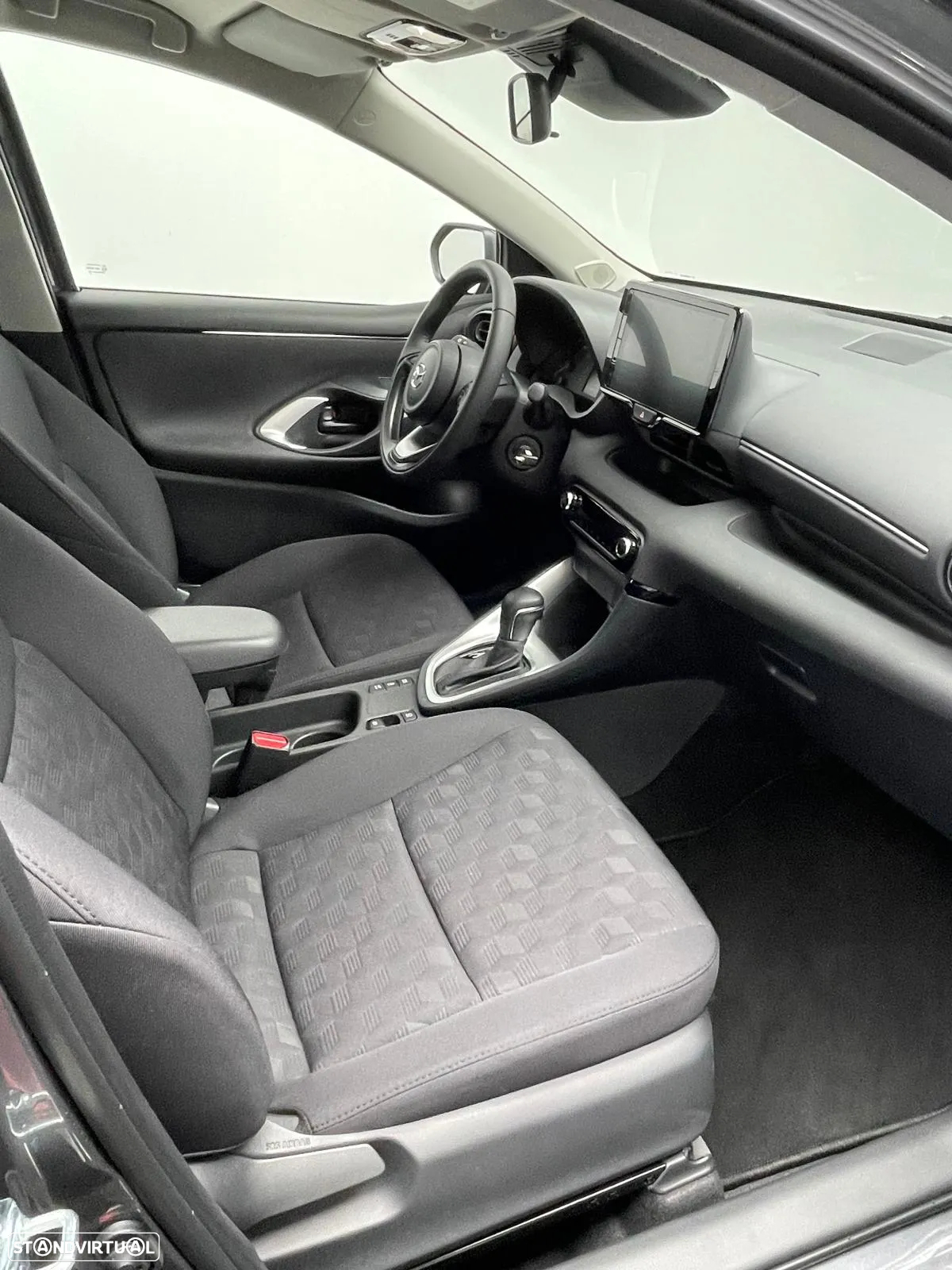 Mazda 2 1.5 L Hybrid VVT-i Centre-Line - 10