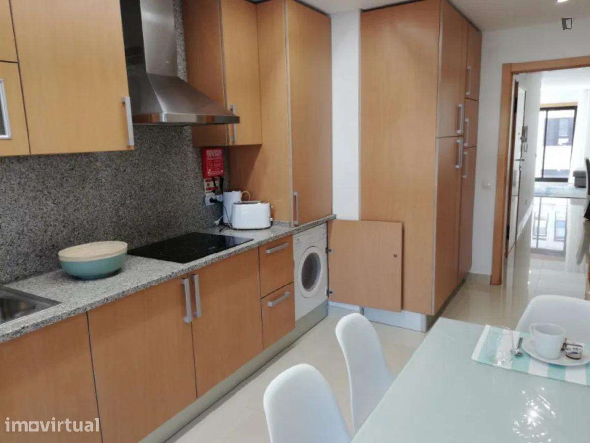 Apartamento com 2 quartos - localizado em Sao martinho do porto - Grande imagem: 5/9