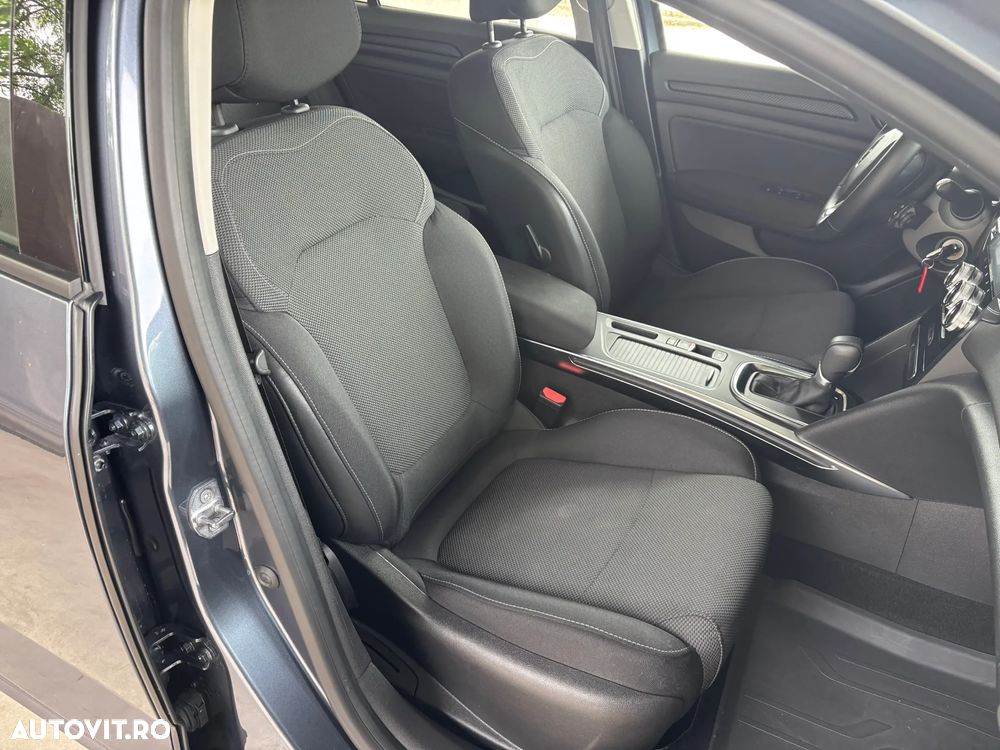 Renault Megane - 33
